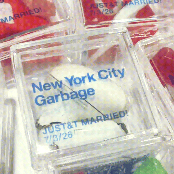 NYC Pocket Garbage: Not Invited Edition 💍🍾 (Taylor & Travis' Wedding)