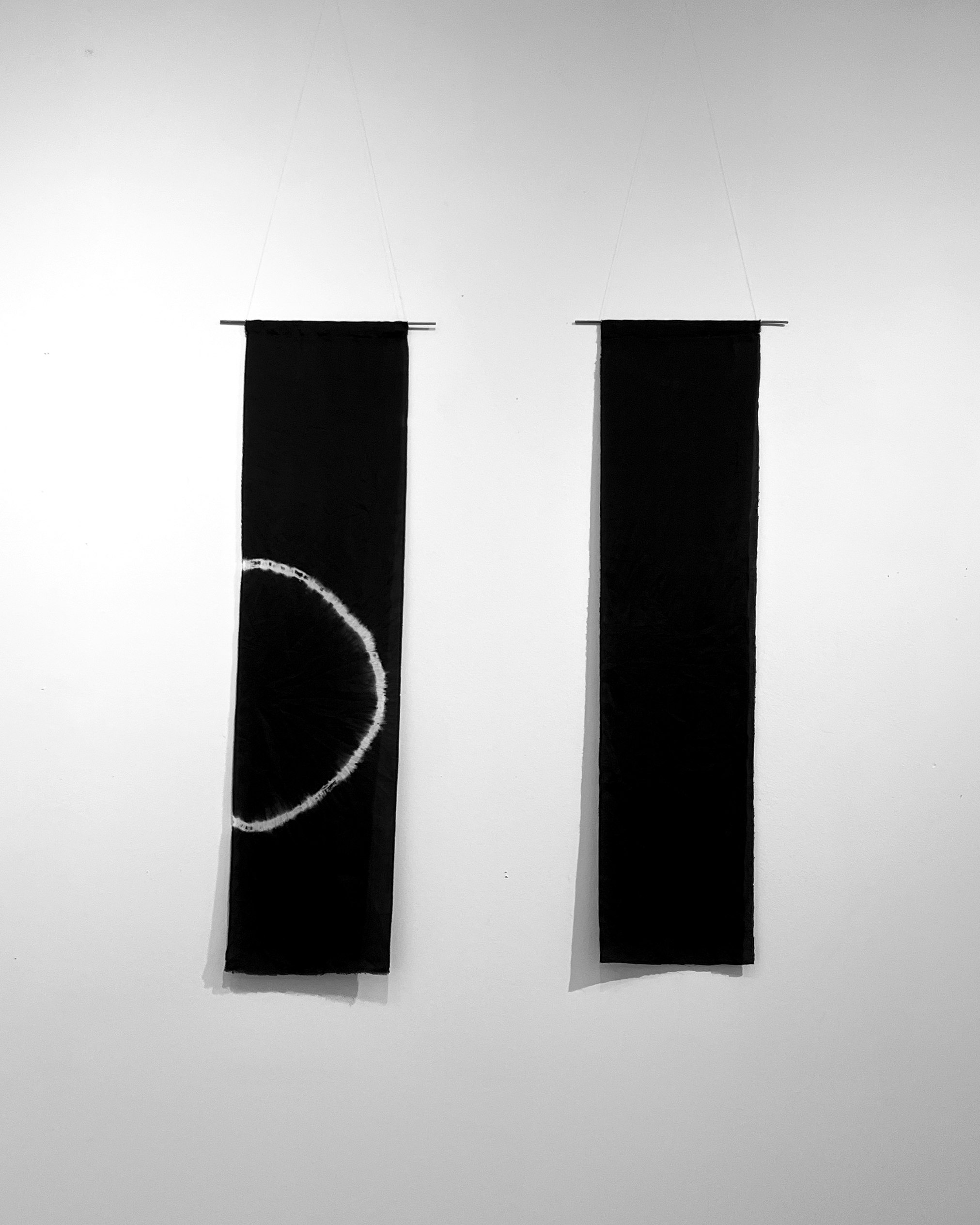 Obsidian (left), Onyx (right)