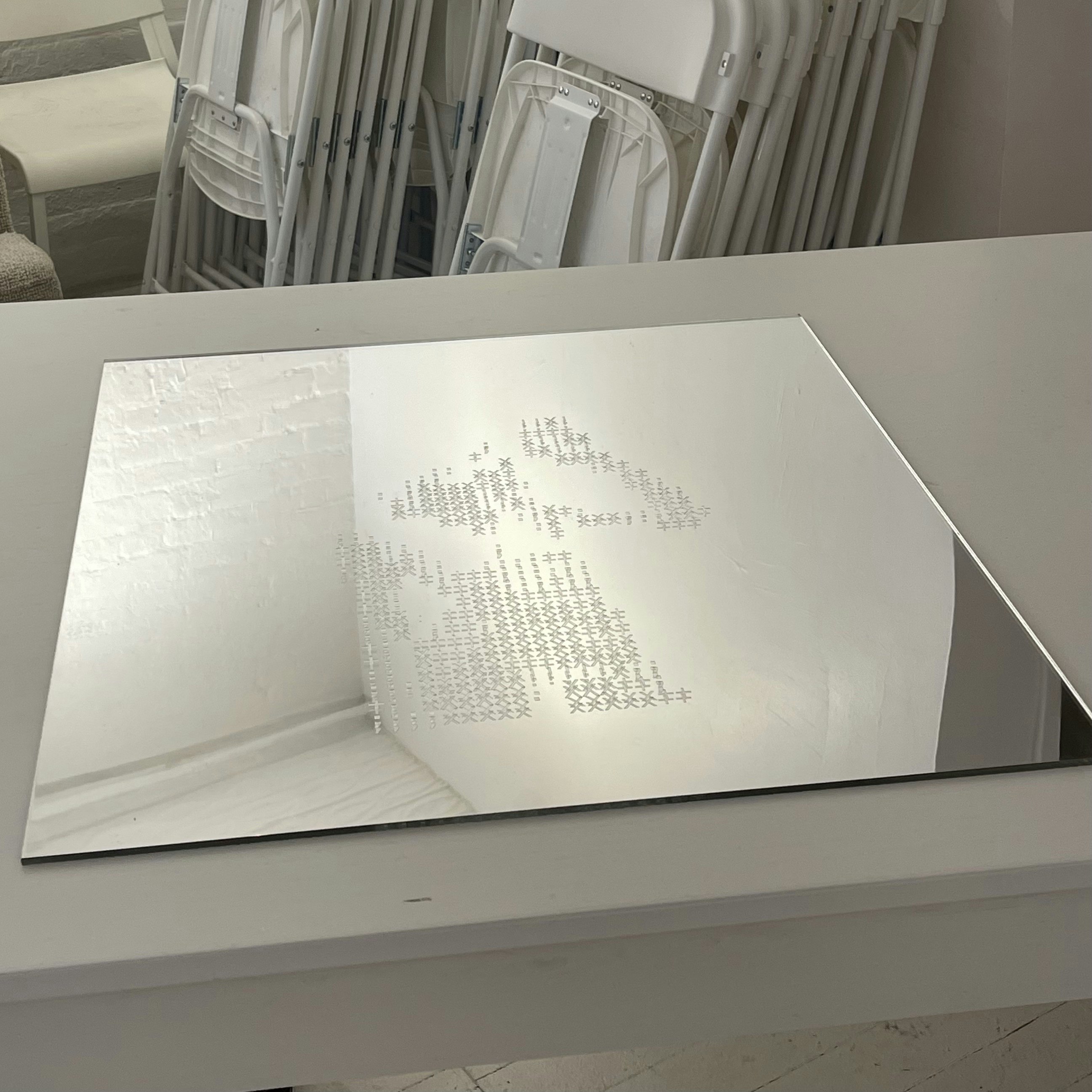 _mirror body 60cm x 60cm