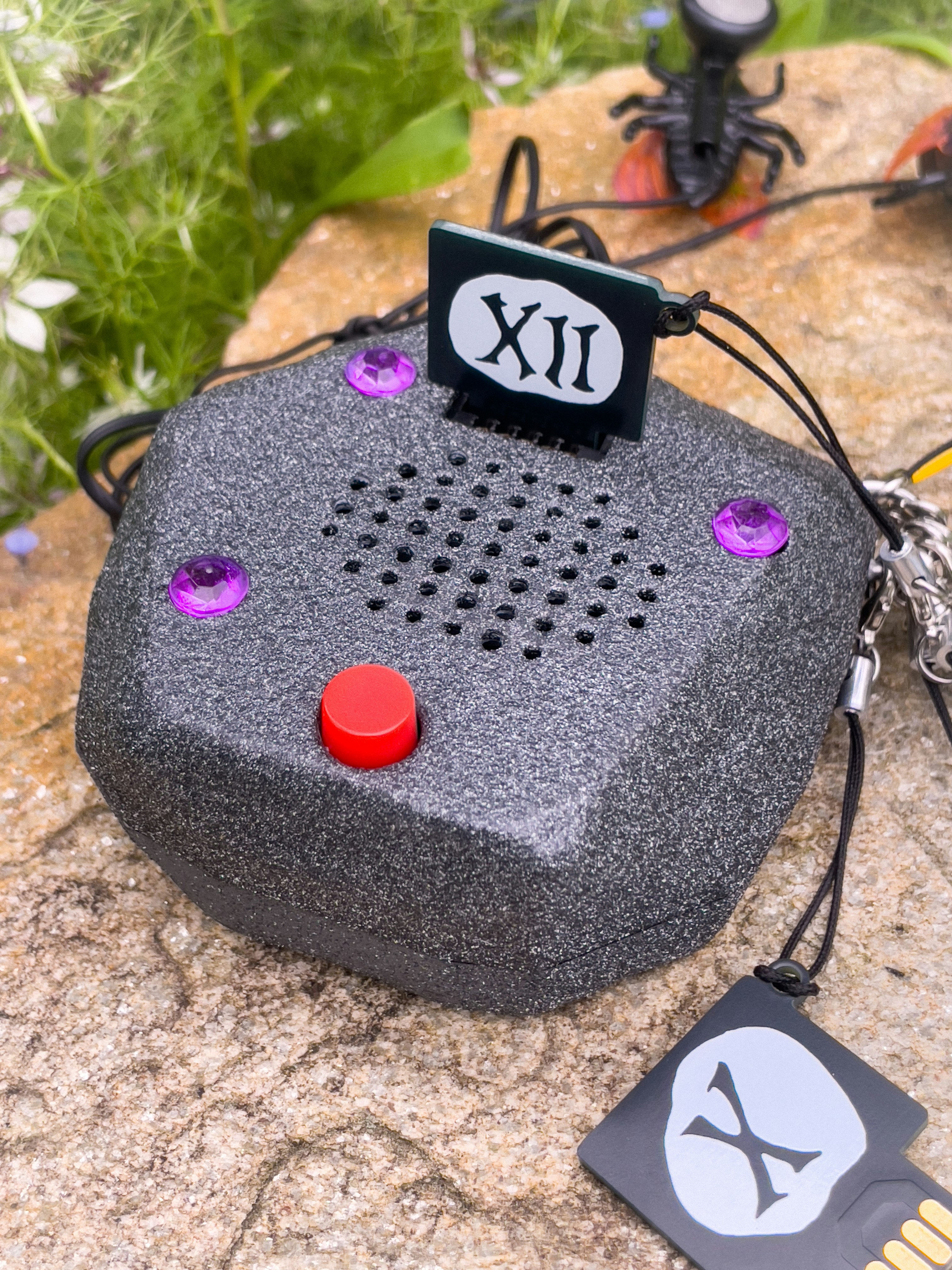 𝗬𝗙𝗠 𝗠𝗮𝗴𝗶𝗰 𝗥𝗼𝗰𝗸 is an mp3 player 
