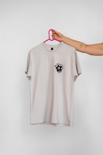 DEPRESSED BUT WELL DRESSED - TSHIRT LIGHT GREY